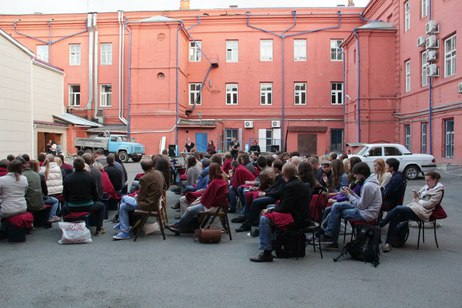Preview_kino_vo_dvor8