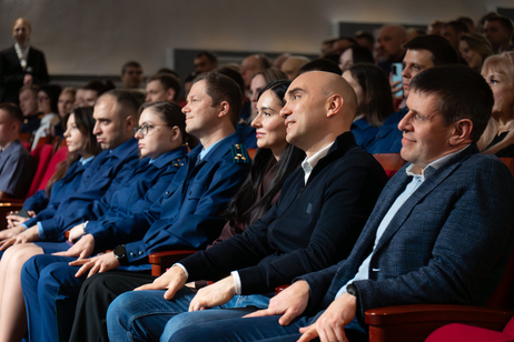 Preview_dsc04313-uluchsheno-um._shuma